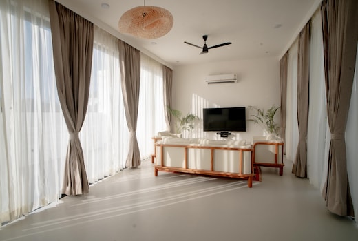Moon House |Entire 3 BHK with Bali Theme