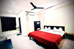 Royal Residency Luxury Lodge, Farooq Nagar