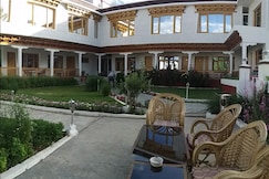 Hotel Zambhala Inn, Leh
