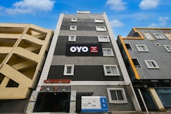 SPOT ON GN luxury Suits, Hyderabad