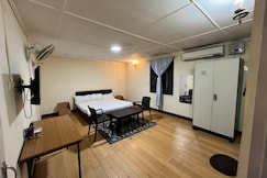 Shelter Inn Rooftop Rooms, Shillong