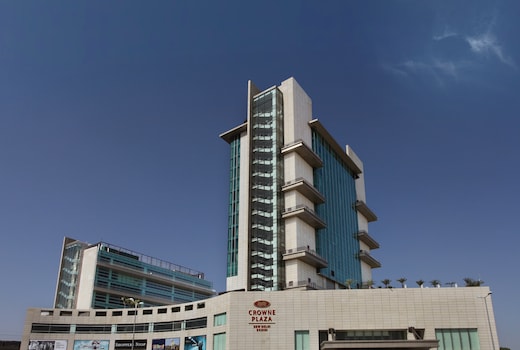 Crowne Plaza Rohini New Delhi, An IHG Hotel