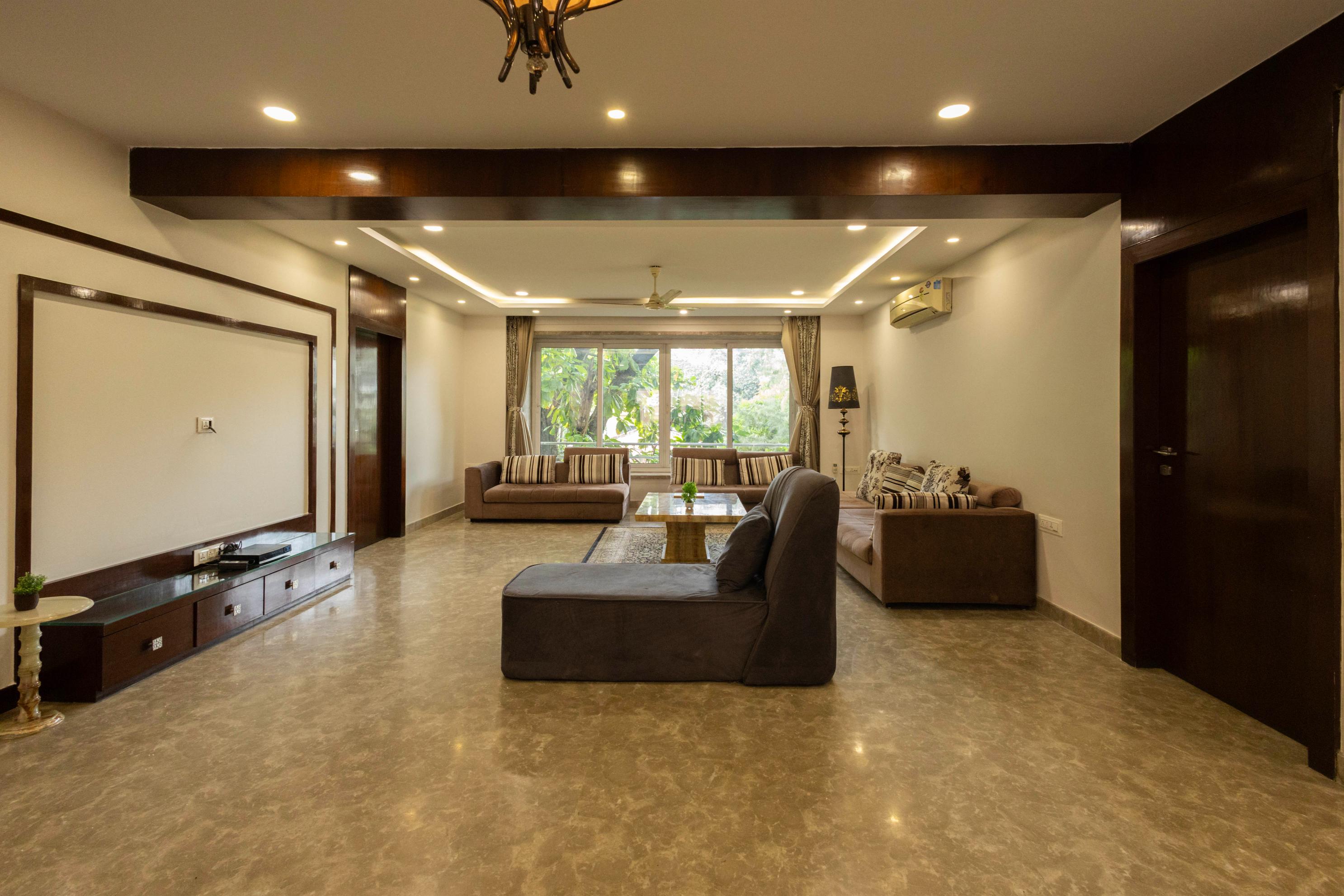 Victoria Apartment by JadeCaps Chowringhee 3bhk - Tap to explore photos