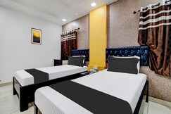 Hotel O Rajadhani, Bapatla