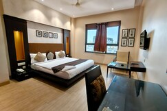 Hotel Shrinath Palace - 1km from Railway Station, Orchha