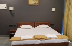 Studio Apartment with Kitchen