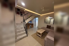 Escape Retreat Jacuzzi, Thane