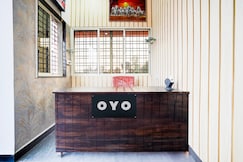 Hotel O Blackgold, Moharli