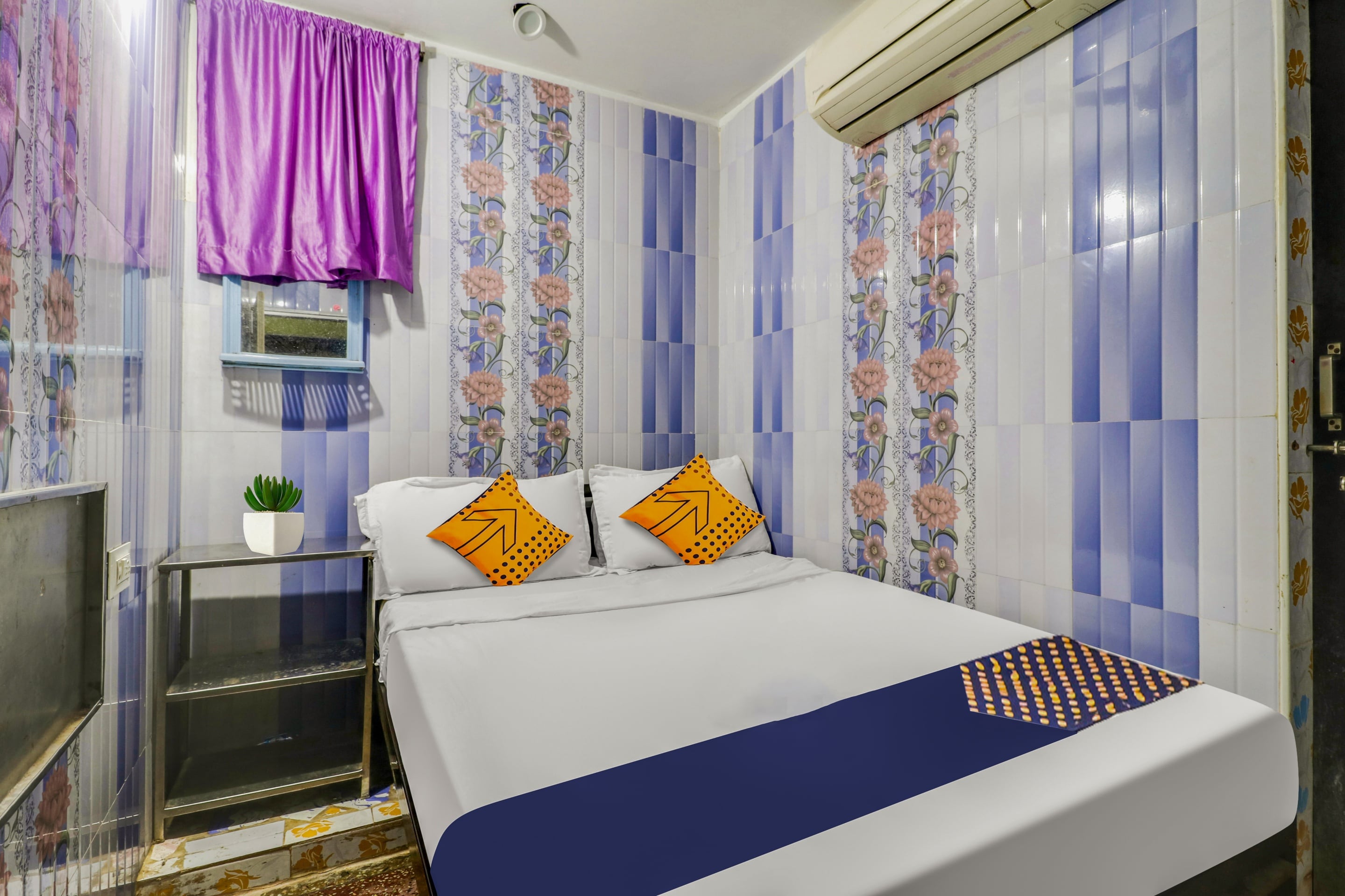 Hotel O AMARAVATHI RESIDENCY - Tap to explore photos