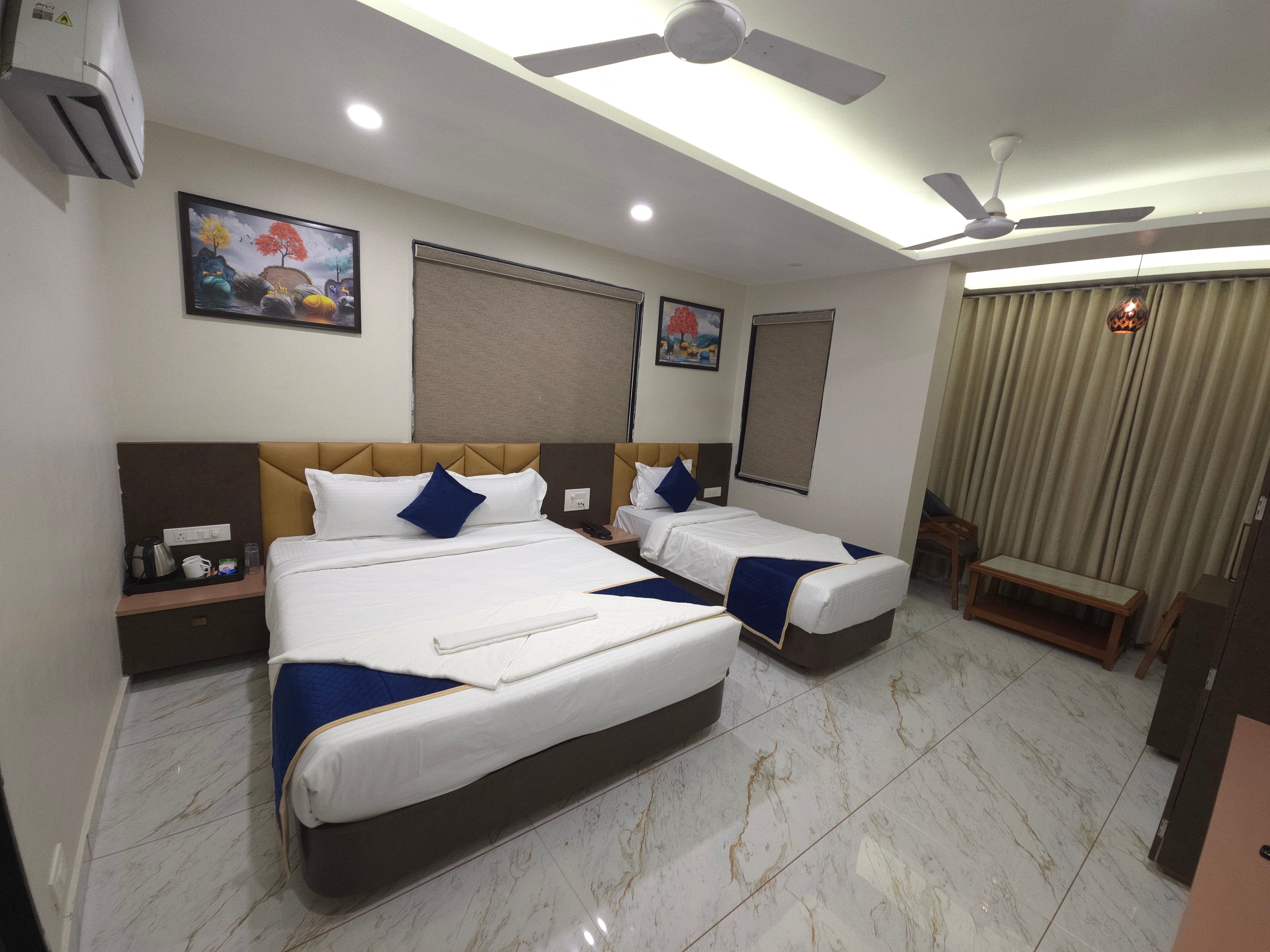 Hotel Aaradhya Inn - Tap to explore photos