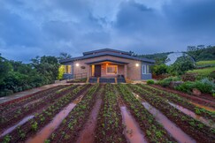SaffronStays Amaltash, Pune
