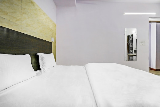 Hotel O RN Residency