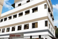 ABHINANDAN GUEST HOUSE, Gondia