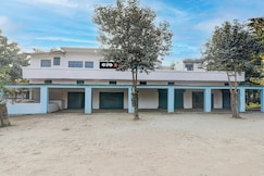 Hotel O RR.K Galaxy Hotel Guest House, Lakhimpur