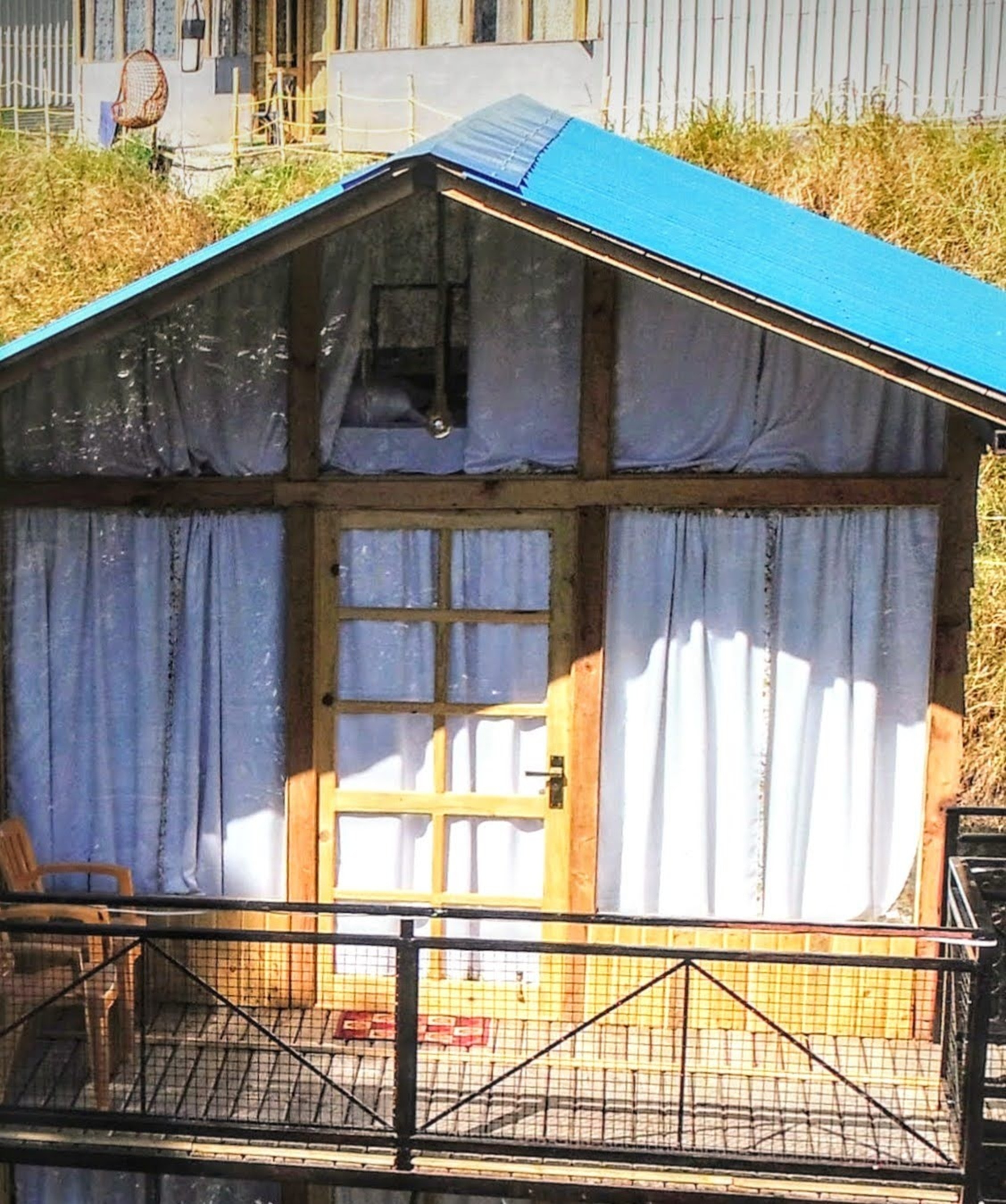 Photo 3