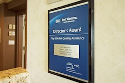 Best Western Swan Castle Inn, Cochrane