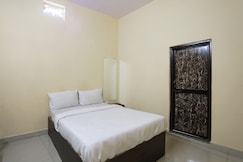 Hotel O Celebrity, Moharli