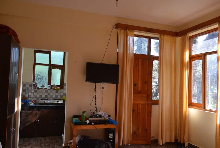 Oak Wood Villa Best Rates On Dharamshala Hotel Deals Reviews Photos Oak Wood Villa Best Rates On Dharamshala Hotel Deals Reviews Photos