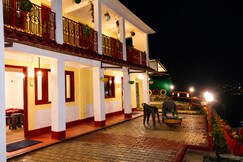 Jugnoo Cafe and Stay, Pangot
