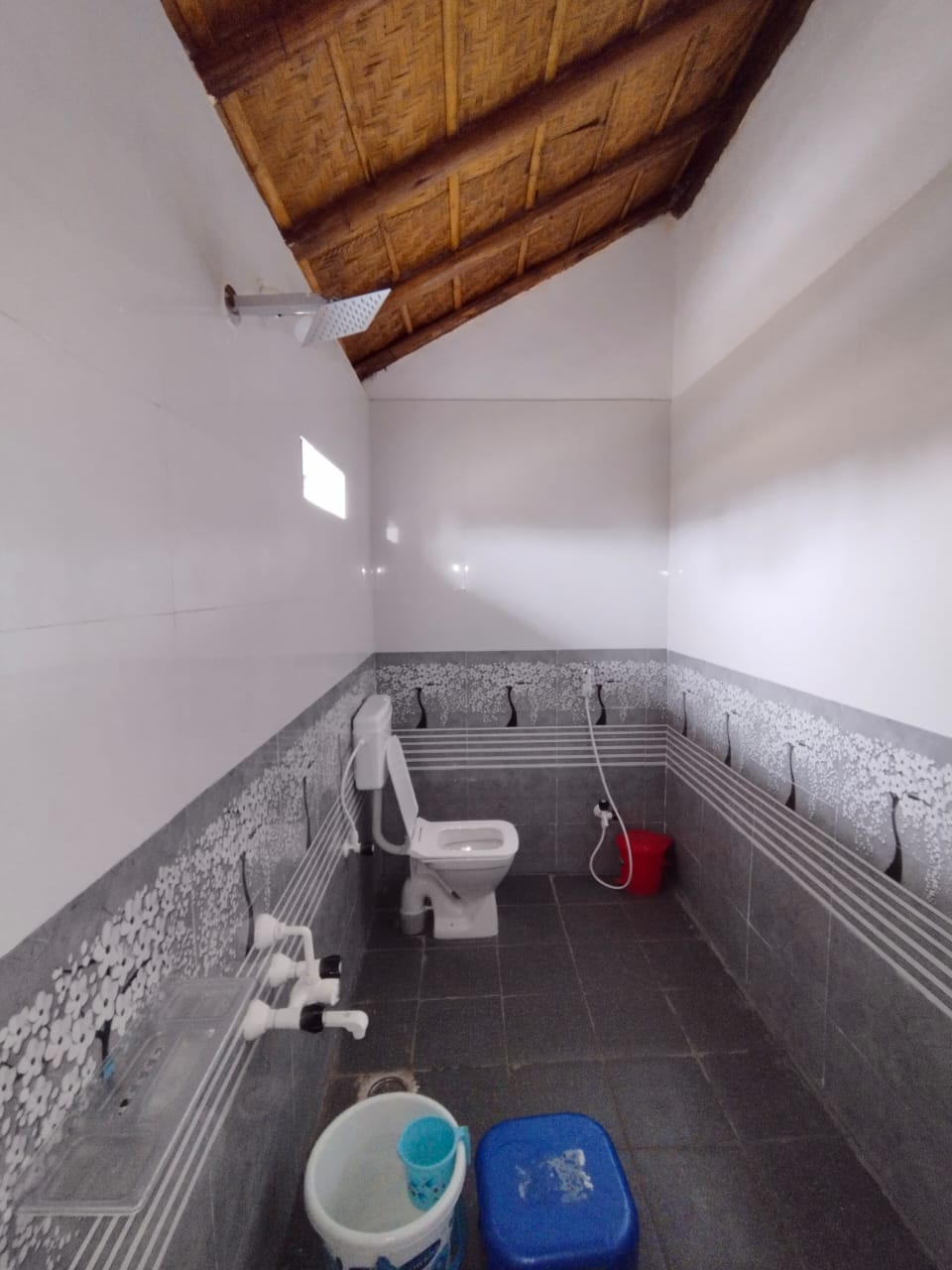 New Khushi Cottages - Tap to explore photos