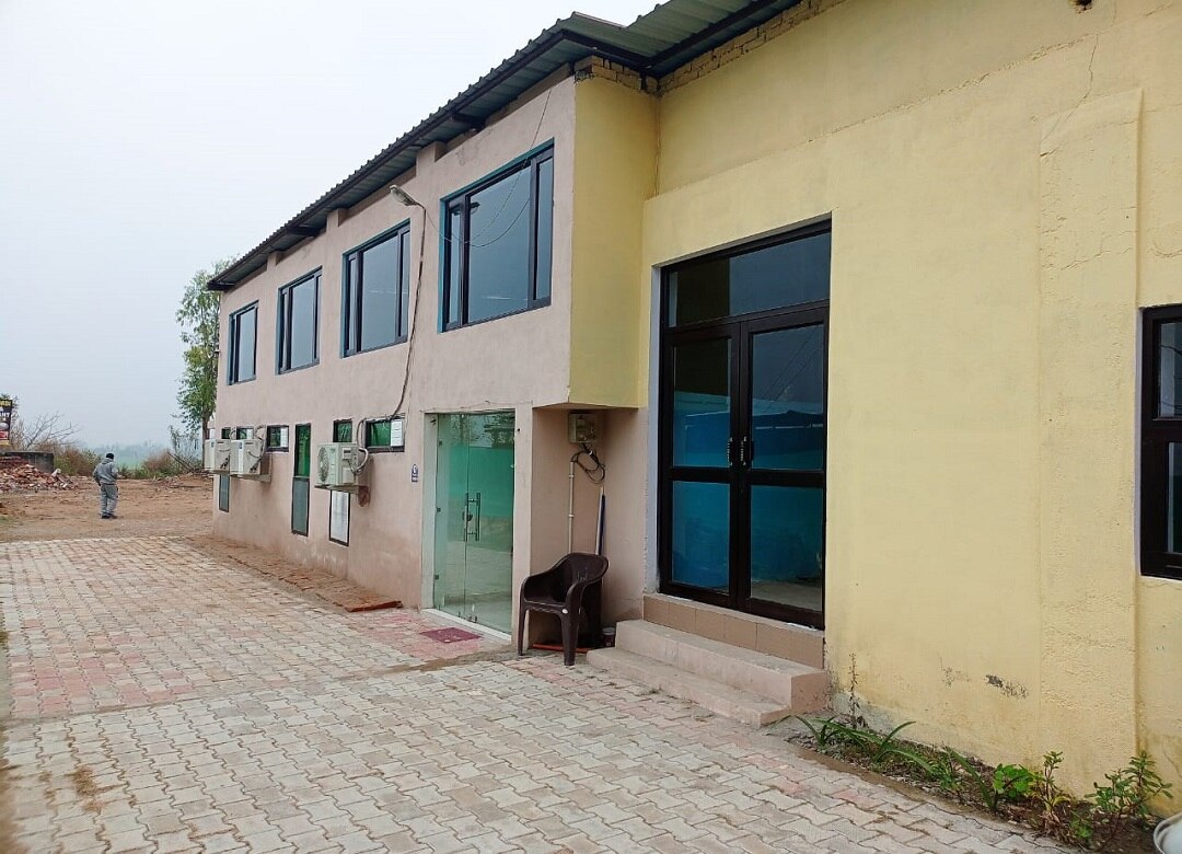 New Punjabi Hotel - Tap to explore photos