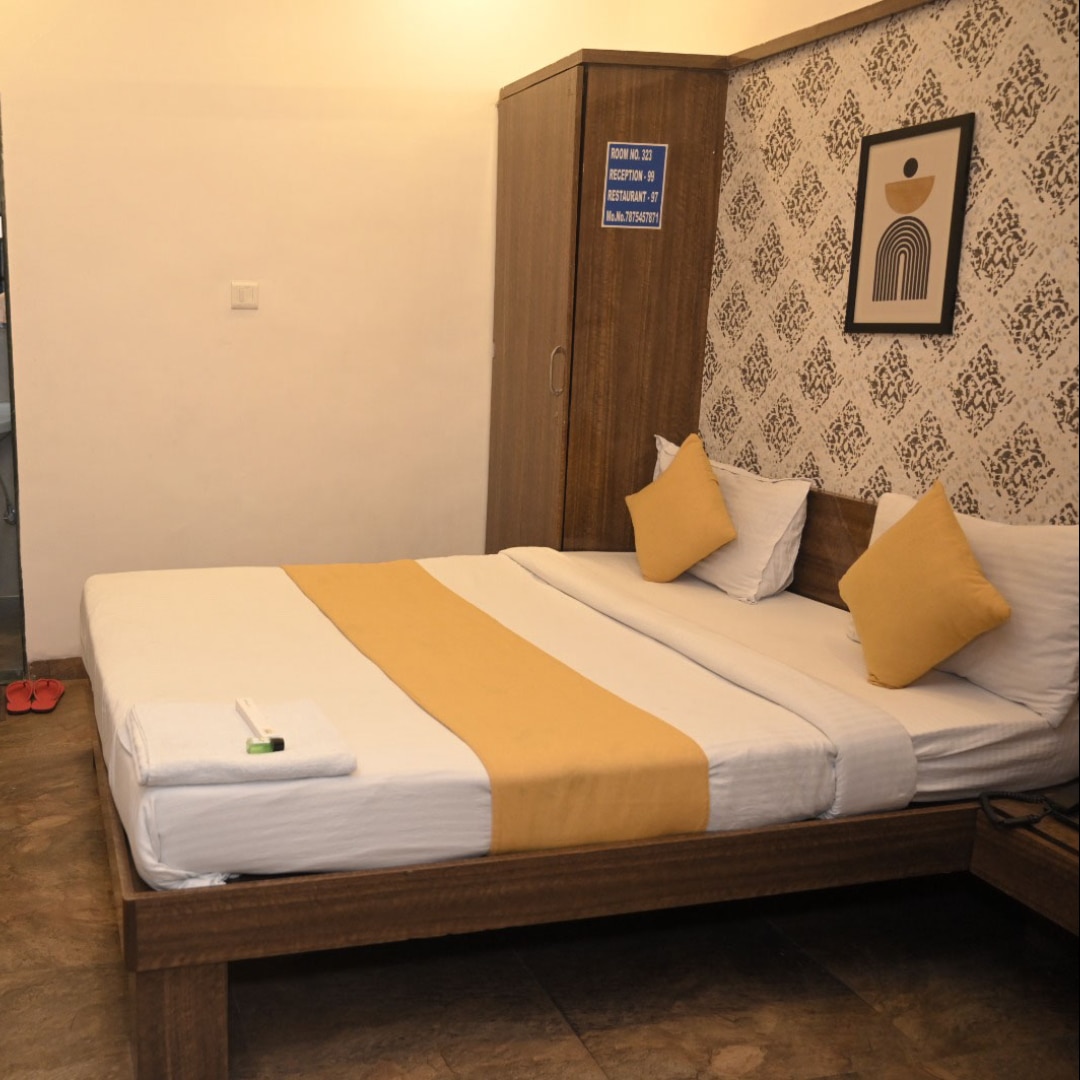 Hotel Swagat and Lodging - Tap to explore photos