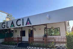 3Bhk Glacia Villa with a Private Swimming Pool, Lonavala
