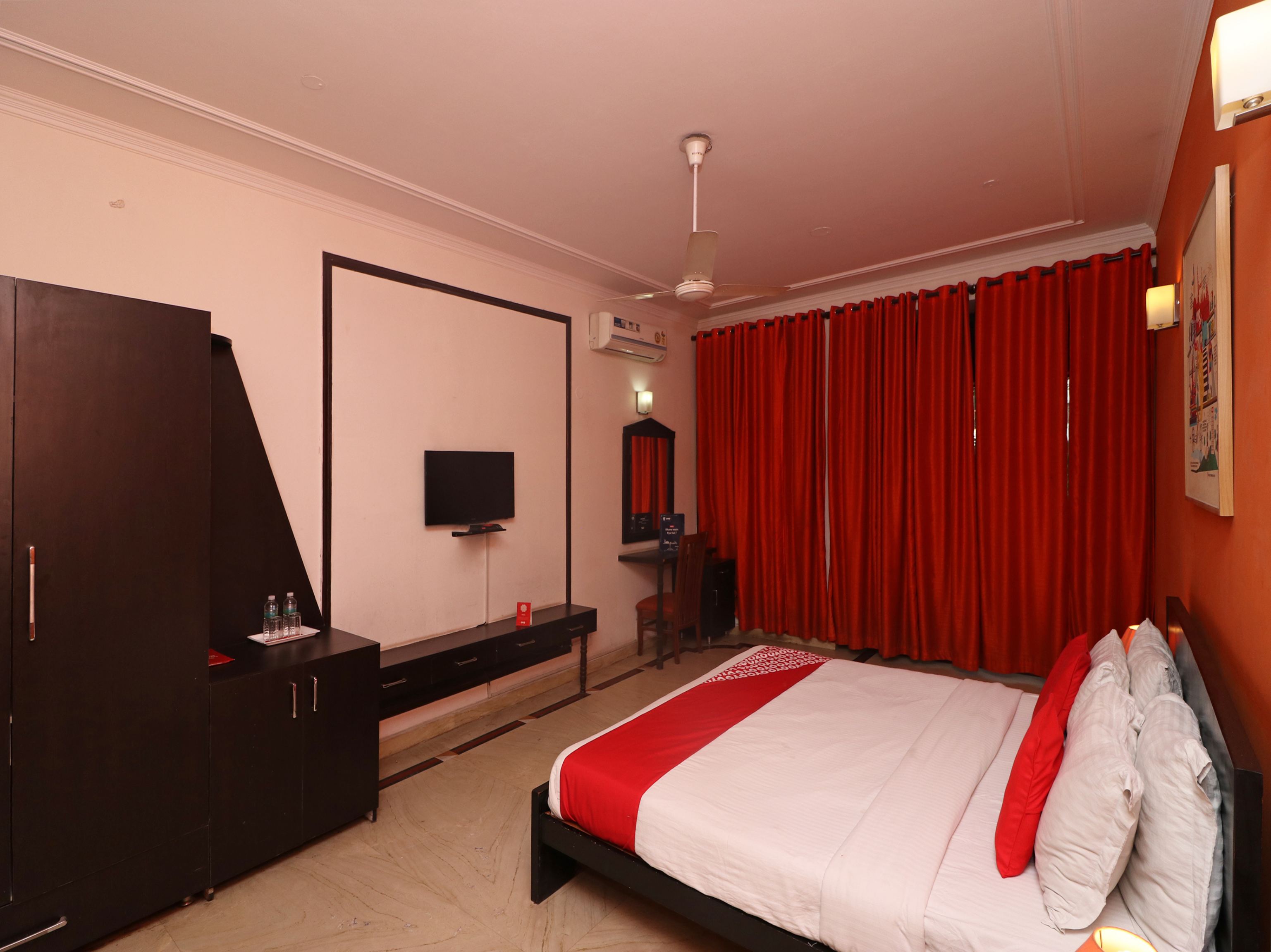 Hotel O Mehmaan Residency - Tap to explore photos