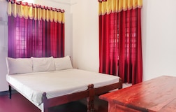 Deluxe Room AC