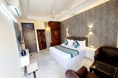 Khusbu Residency, Delhi