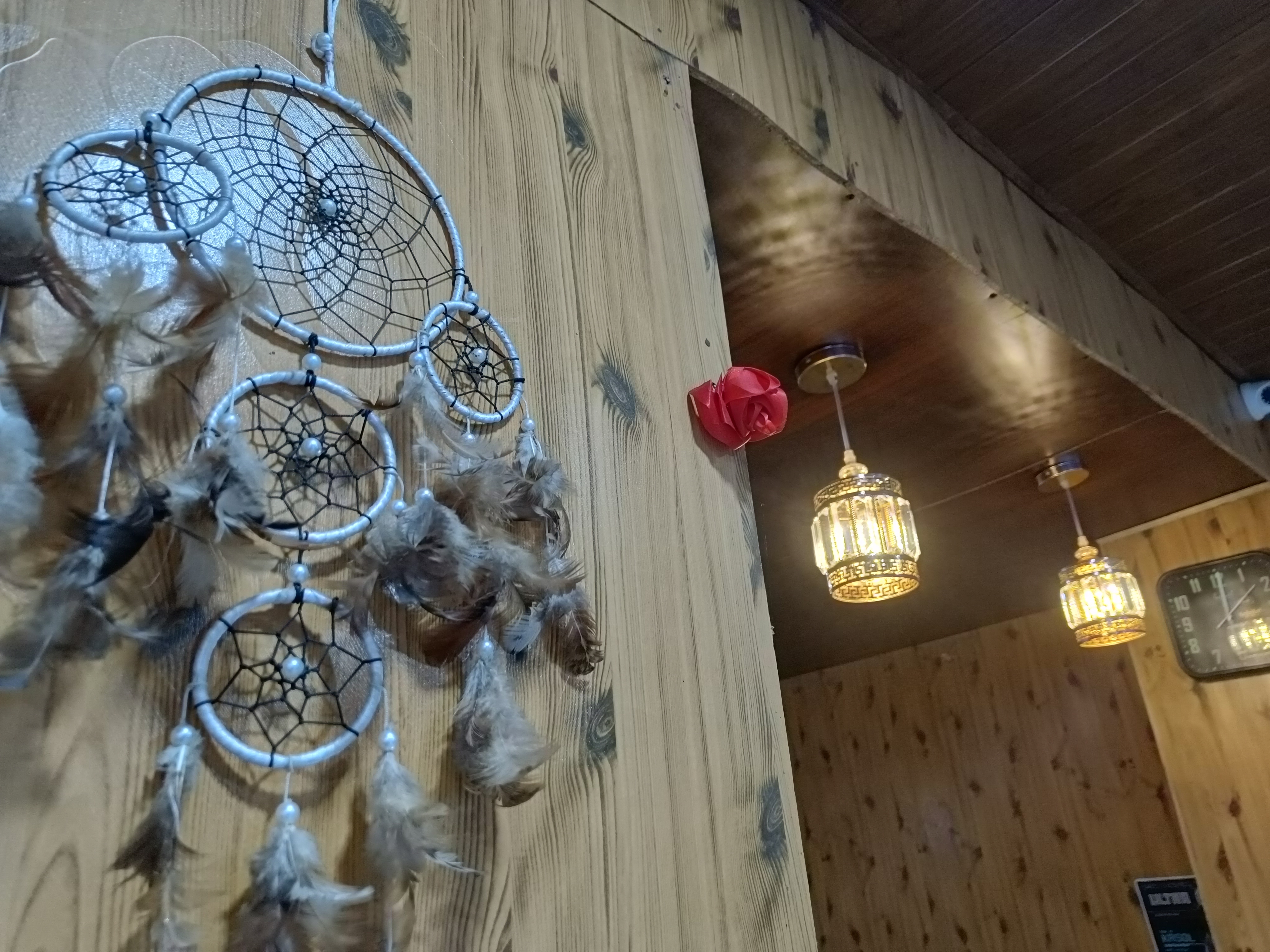 Pinewood Inn Kasol - Tap to explore photos