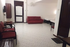 HOTEL VIVEK