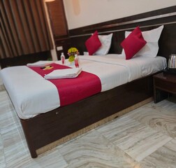 Premium Room ( Double Bed )