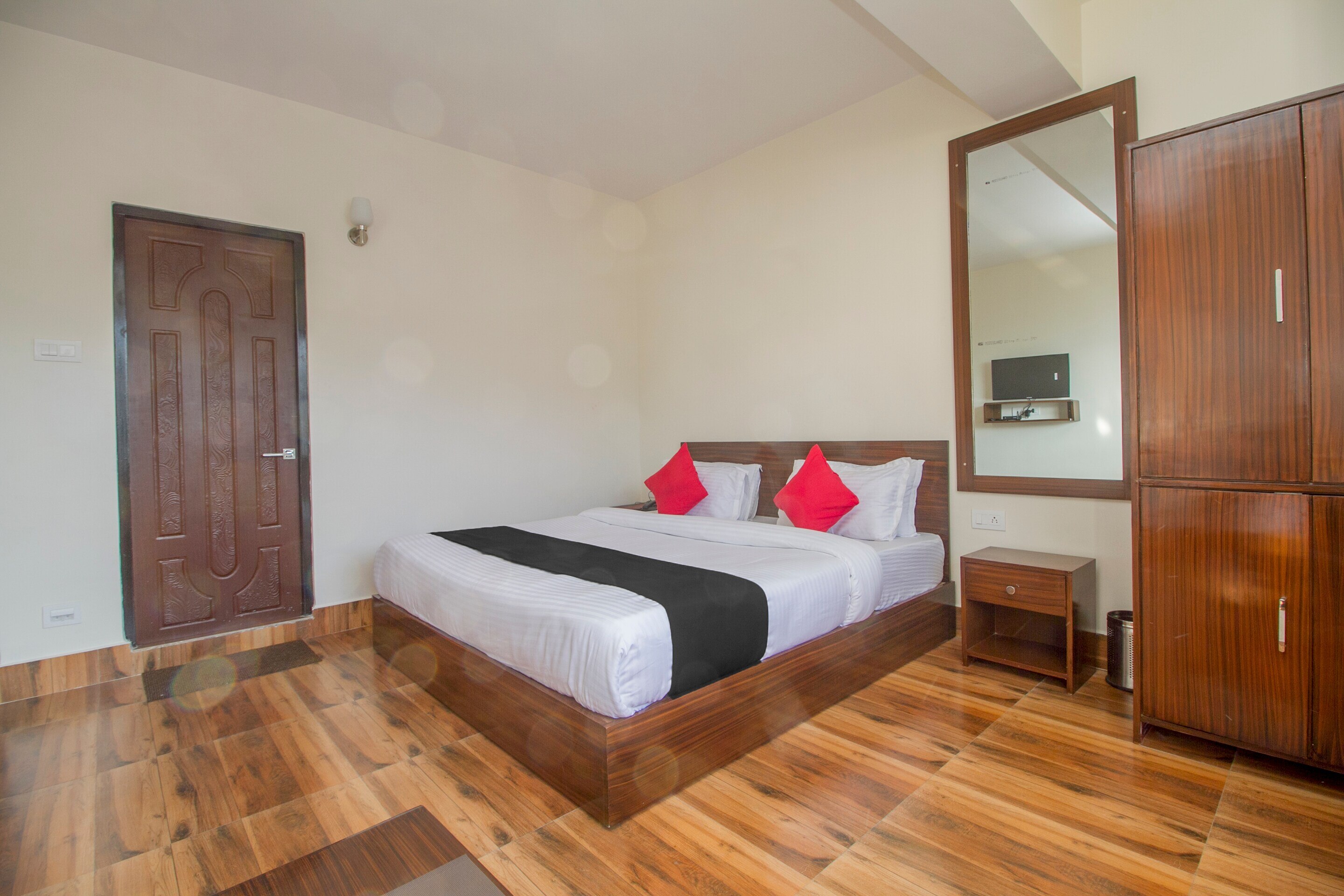 Collection O Kuti Ghar Residency - Tap to explore photos