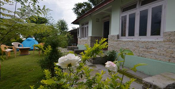 Sukhim Homestay - Tap to explore photos