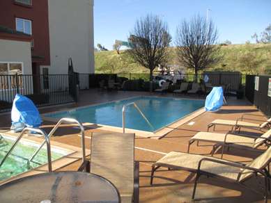 Best Western Plus Delta Inn & Suites - Tap to explore photos
