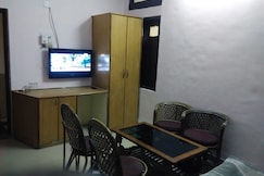 HOTEL VAIBHAV, Himmatnagar