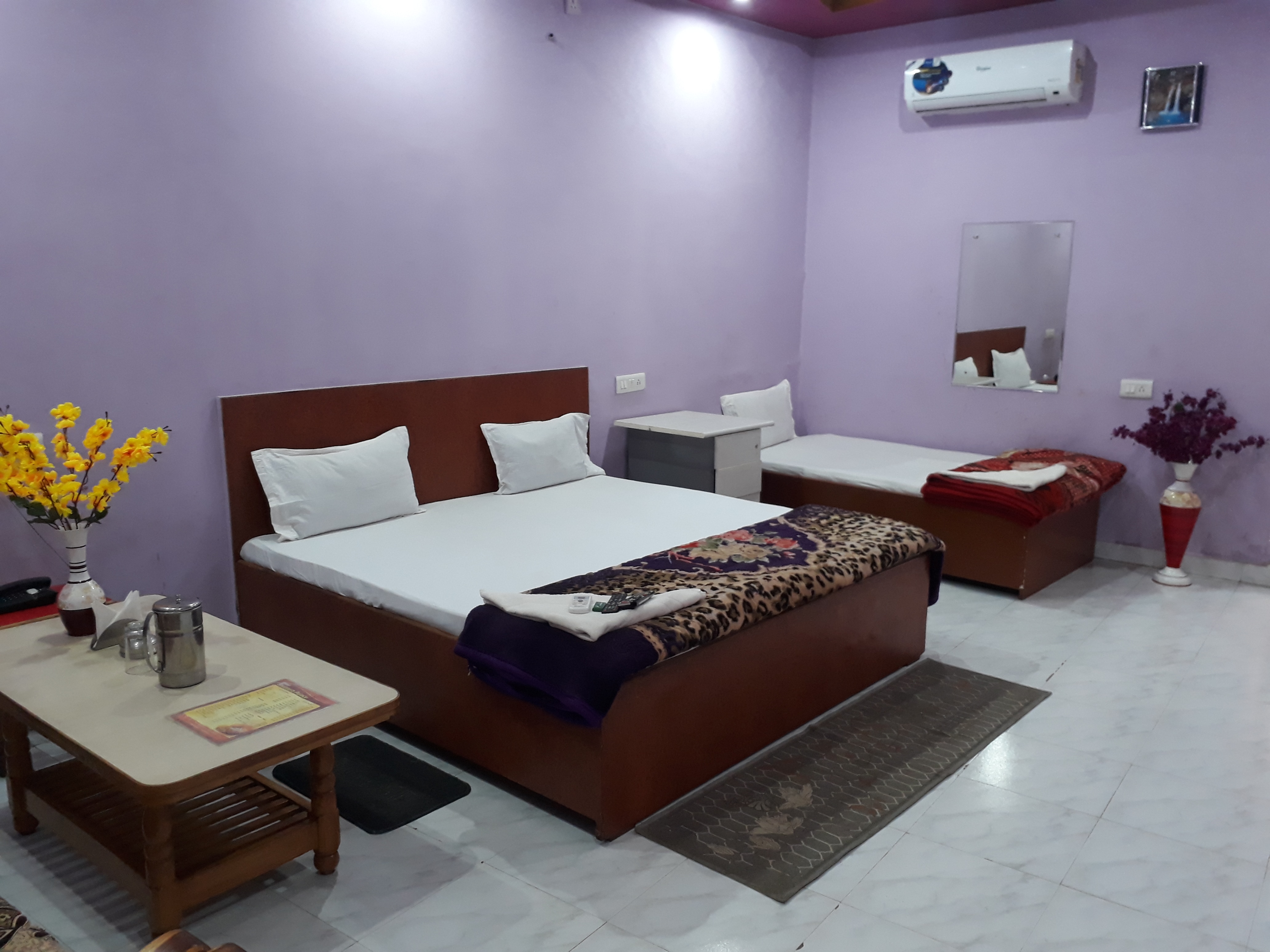 HOTEL SHUBHAM PALACE - Tap to explore photos