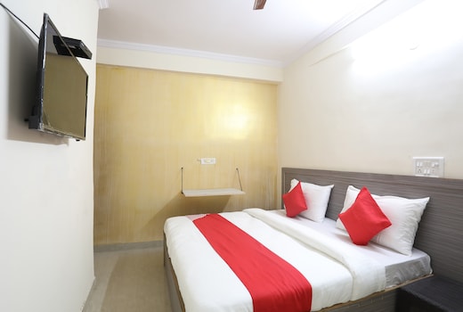 Hotel O A P Residency