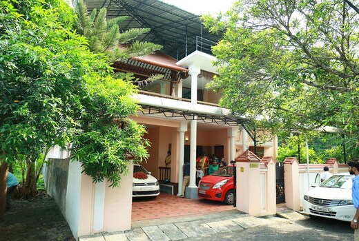 GREEN VILLA GUEST HOUSE