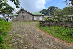 Munnar Private Bungalow by Thottom Stays| 2 BHK, Munnar