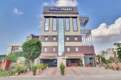 The Royal Galaxy, Delhi