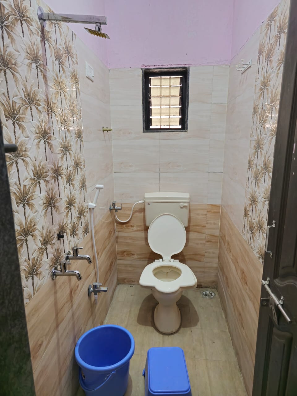 SHRI SAMARTH LODGE - Tap to explore photos