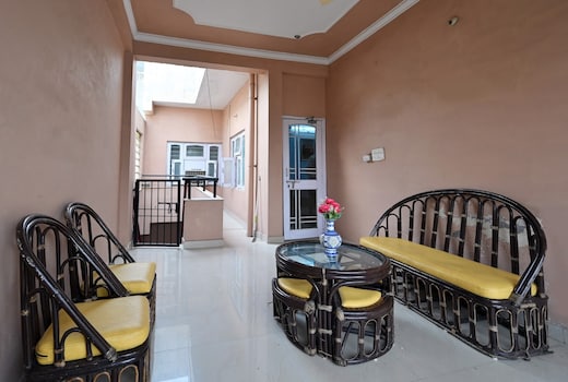 Entire Villa in Chunabhatti Bhumi Homestay