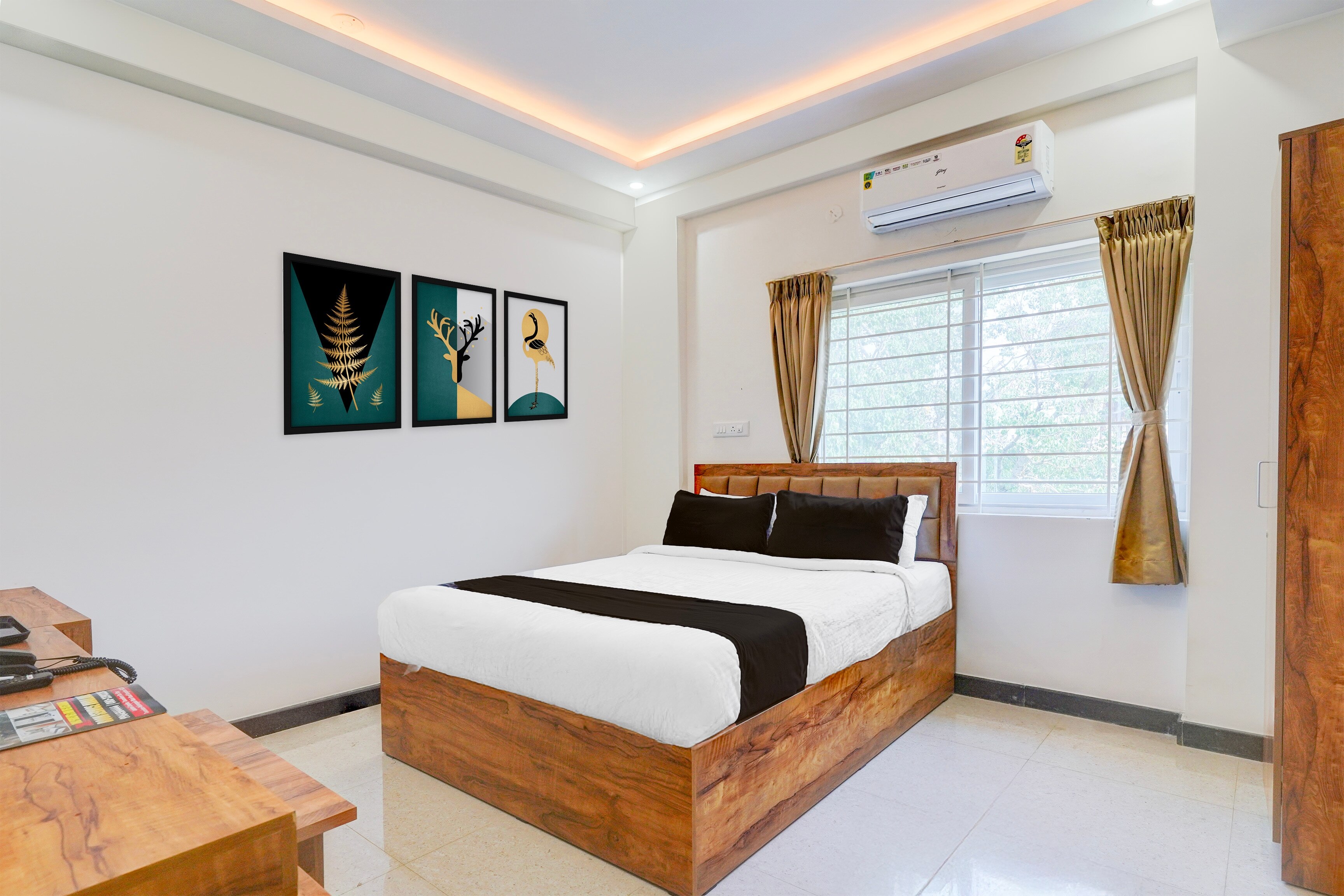 Hotel O TRISHIKA LUXURY ROOMS - Tap to explore photos