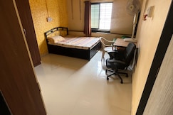 Home Stay Room with AC, Solapur