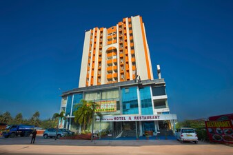 Summit Suites