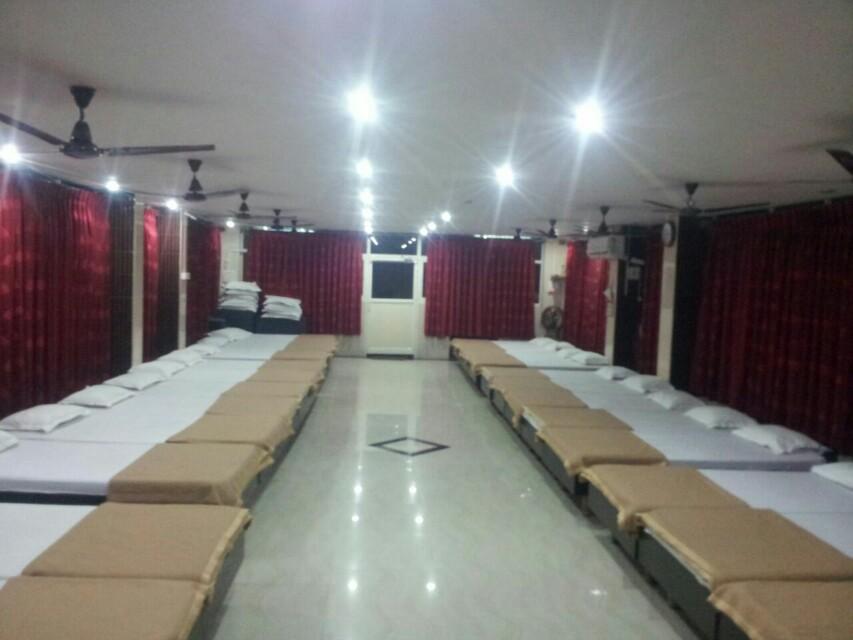 Srisaileswara  AC Dormitory - Tap to explore photos