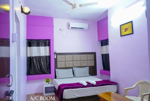 Bhakti Sankul Lodge