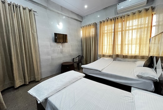 Bhakti Vedanta Seva Dham